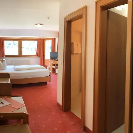 Szálloda Piz-hotel 3*