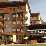 Piz-hotel Ξενοδοχείο