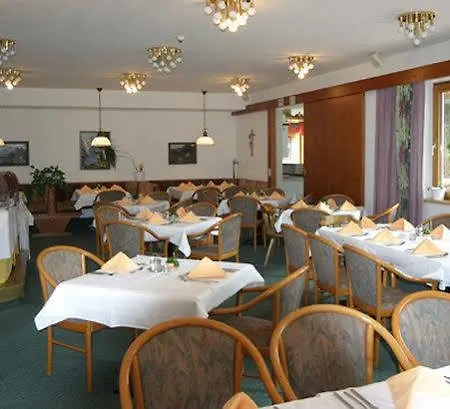 Piz-hotel 3*